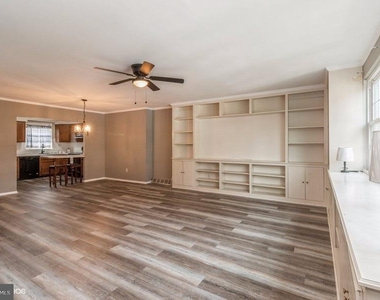 6738 Emlen Street - Photo Thumbnail 4