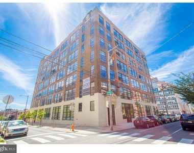 600 N Broad Street - Photo Thumbnail 21