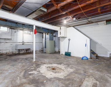 18434 Kelly Road - Photo Thumbnail 8