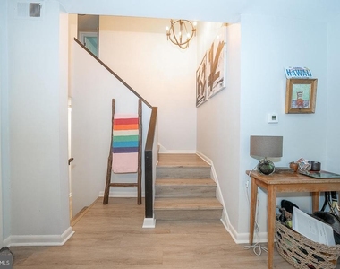 701 Mt Pleasant Road - Photo Thumbnail 28