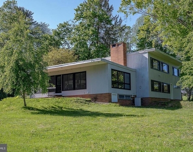 701 Mt Pleasant Road - Photo Thumbnail 49