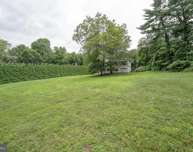 701 Mt Pleasant Road - Photo Thumbnail 42