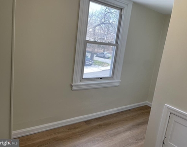 201 Simpson Road - Photo Thumbnail 28