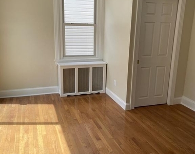 201 Simpson Road - Photo Thumbnail 7