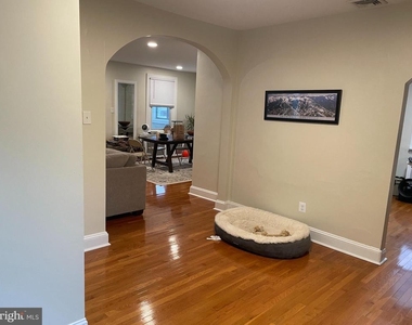 201 Simpson Road - Photo Thumbnail 12