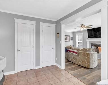 6545 Ryefield Drive - Photo Thumbnail 14