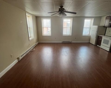 147 E Main Street - Photo Thumbnail 10