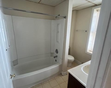 147 E Main Street - Photo Thumbnail 6