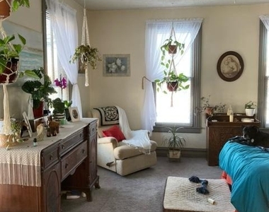 331 N 21st Street - Photo Thumbnail 3