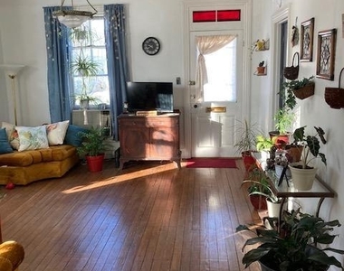 331 N 21st Street - Photo Thumbnail 4