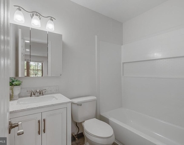 1019 Bancroft Place - Photo Thumbnail 6