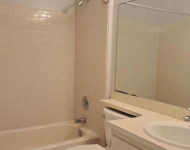 133 Rachel Court - Photo Thumbnail 9