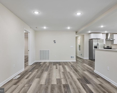 55 Shawnee Ave - Photo Thumbnail 13