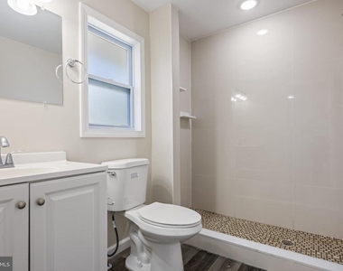 55 Shawnee Ave - Photo Thumbnail 22