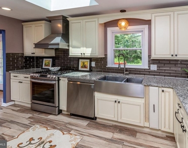 6 Morningside Drive - Photo Thumbnail 18