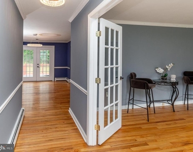 6 Morningside Drive - Photo Thumbnail 6