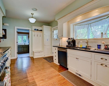 353 Cherry Hill Road - Photo Thumbnail 15