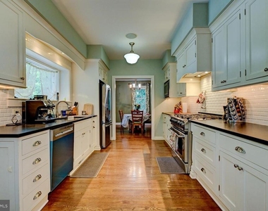 353 Cherry Hill Road - Photo Thumbnail 17