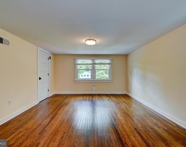 353 Cherry Hill Road - Photo Thumbnail 24