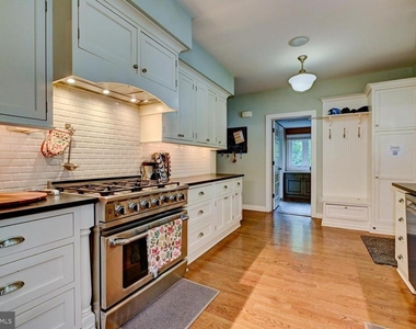 353 Cherry Hill Road - Photo Thumbnail 14