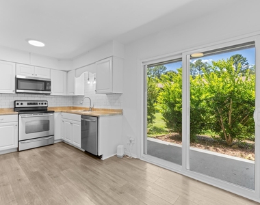 1208 Manassas - Photo Thumbnail 5