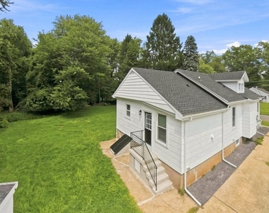 107 Broad Avenue - Photo Thumbnail 29