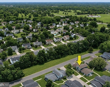64 Woodway Drive - Photo Thumbnail 27