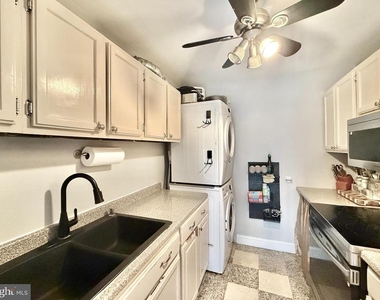 64 Woodway Drive - Photo Thumbnail 17
