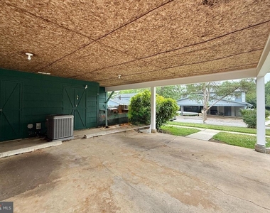 64 Woodway Drive - Photo Thumbnail 30