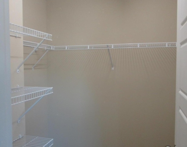 1125 Midtowne Way - Photo Thumbnail 10