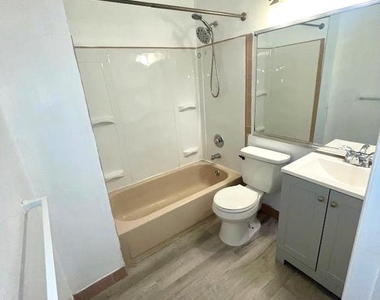 1 Dover Court - Photo Thumbnail 9