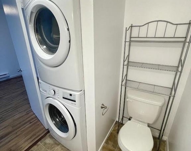 1 Dover Court - Photo Thumbnail 10