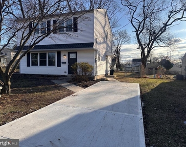225 Velde Avenue - Photo Thumbnail 1