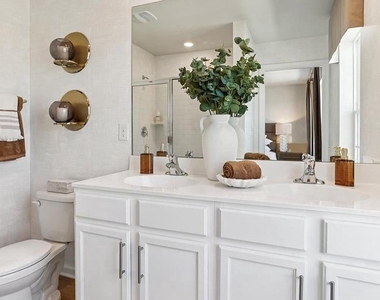 122 Essex Drive - Photo Thumbnail 22