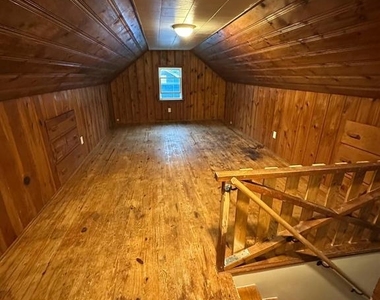 104 S Pearl St S S - Photo Thumbnail 7