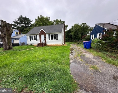 104 S Pearl St S S - Photo Thumbnail 13