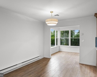 109 Huntington Drive - Photo Thumbnail 8