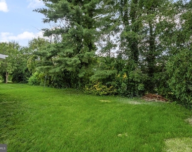 109 Huntington Drive - Photo Thumbnail 23