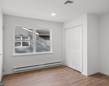 109 Huntington Drive - Photo Thumbnail 18