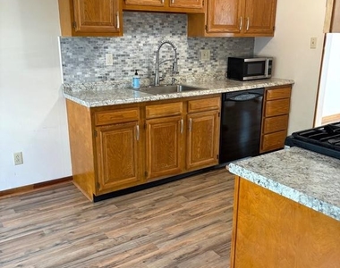 8 Partridge Court - Photo Thumbnail 1