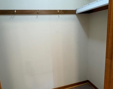 8 Partridge Court - Photo Thumbnail 22