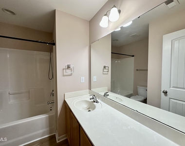 1415 Montonia Street - Photo Thumbnail 21