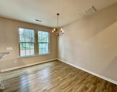 1415 Montonia Street - Photo Thumbnail 10