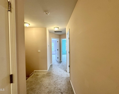 1415 Montonia Street - Photo Thumbnail 12
