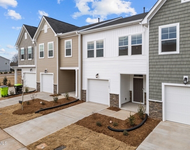 1105 Aberleigh Lane - Photo Thumbnail 2
