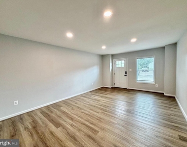 17476 Piney Point Road - Photo Thumbnail 1