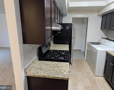 10214 Prince Place - Photo Thumbnail 5
