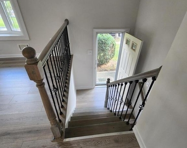 2703 Bey Court - Photo Thumbnail 2