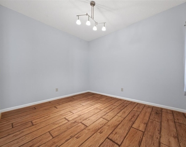 105 Ellsworth Place - Photo Thumbnail 7