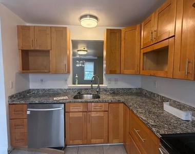 5023 Colburn Terrace - Photo Thumbnail 7